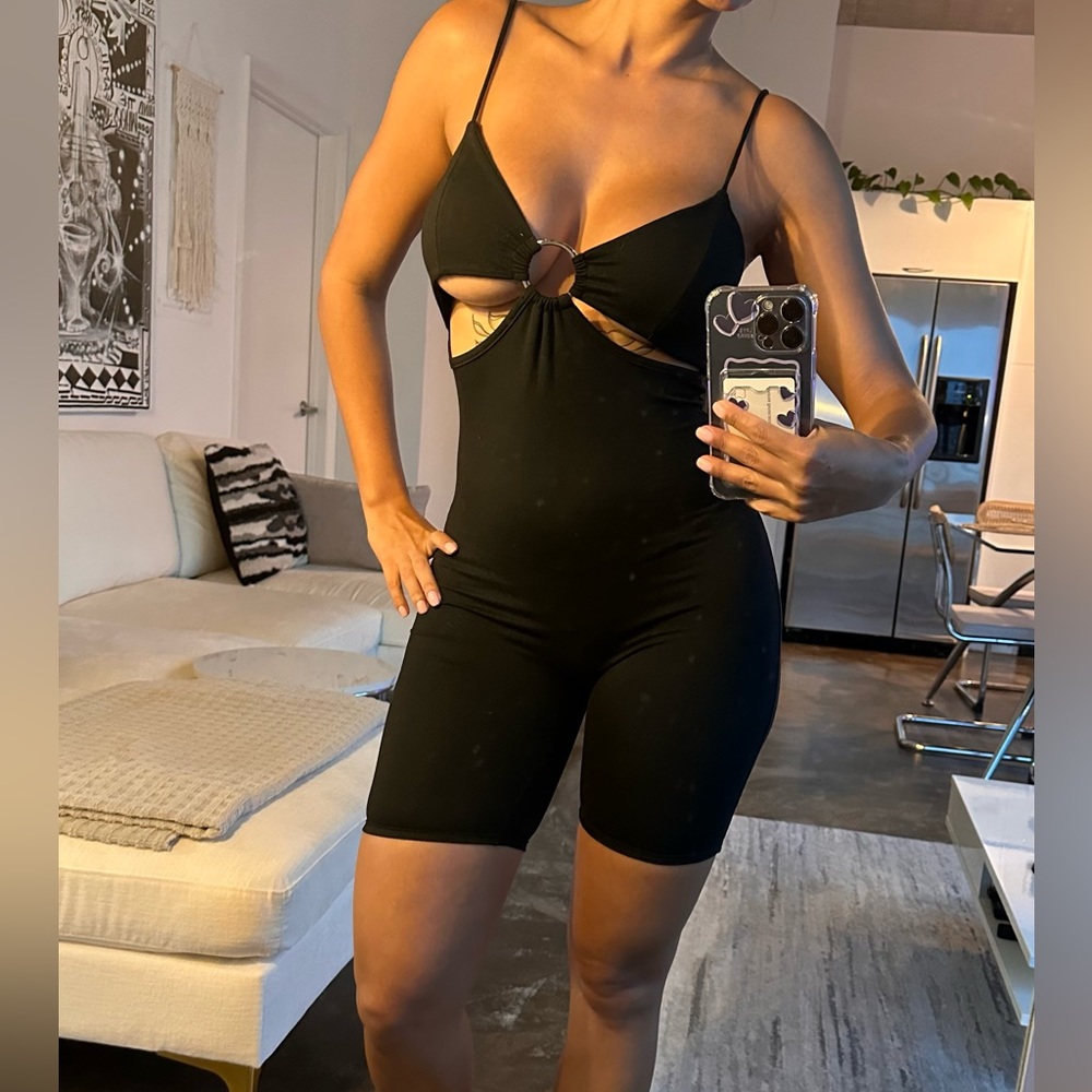 Fashion nova jumpsuit